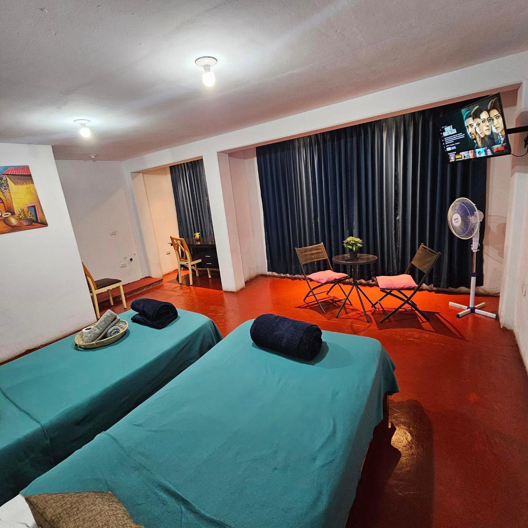 Lima Airport Hostel With Free Airport Pick Up 카야오 외부 사진