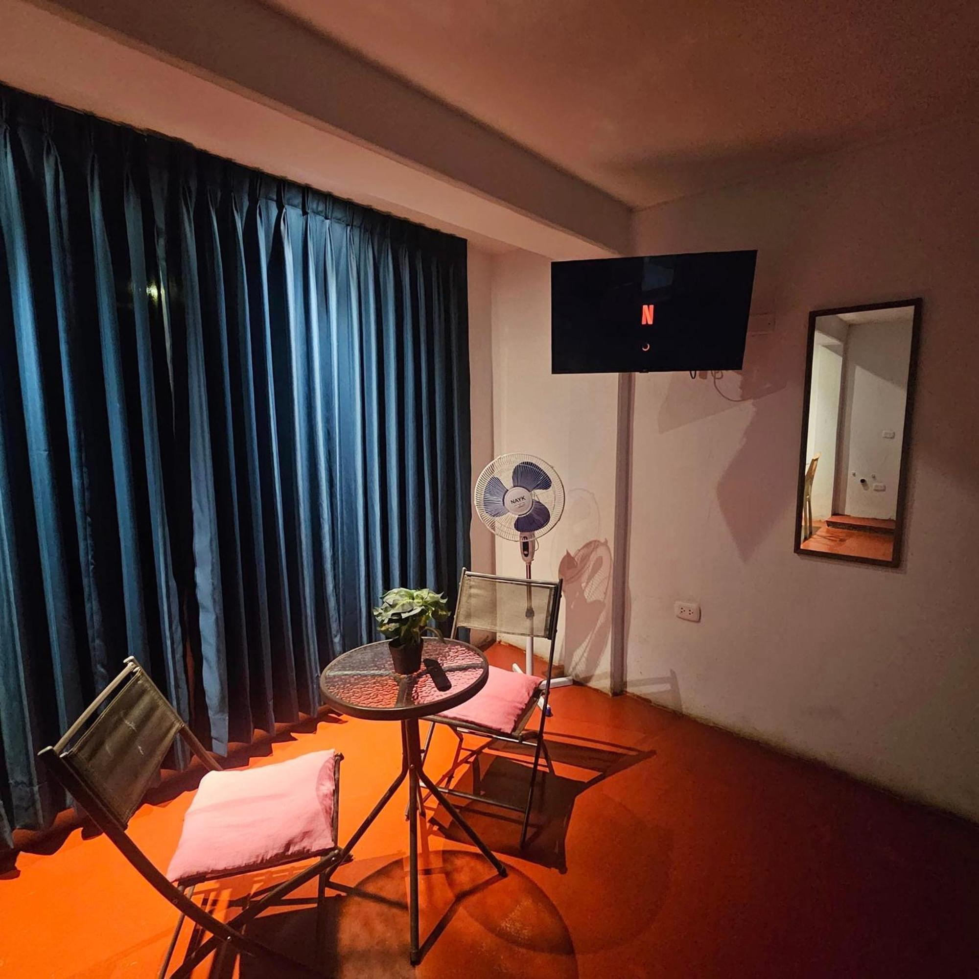 Lima Airport Hostel With Free Airport Pick Up 카야오 외부 사진