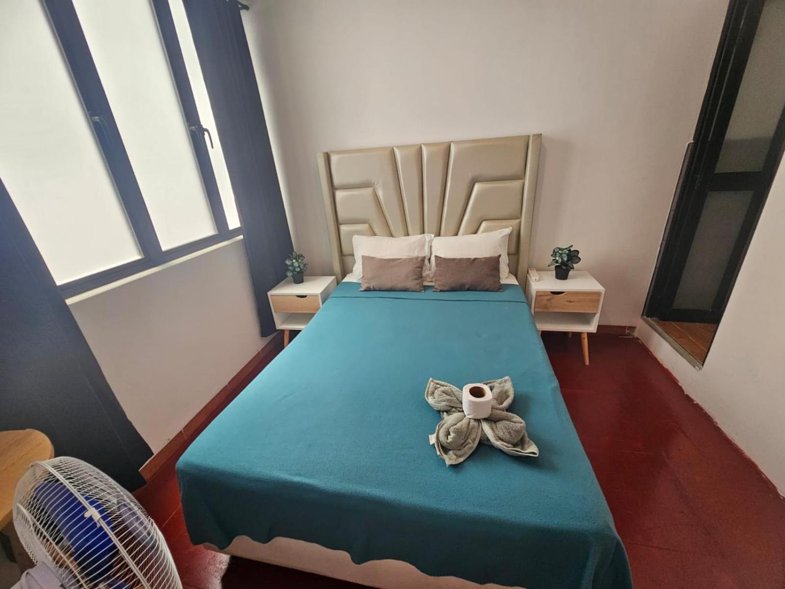 Lima Airport Hostel With Free Airport Pick Up 카야오 외부 사진